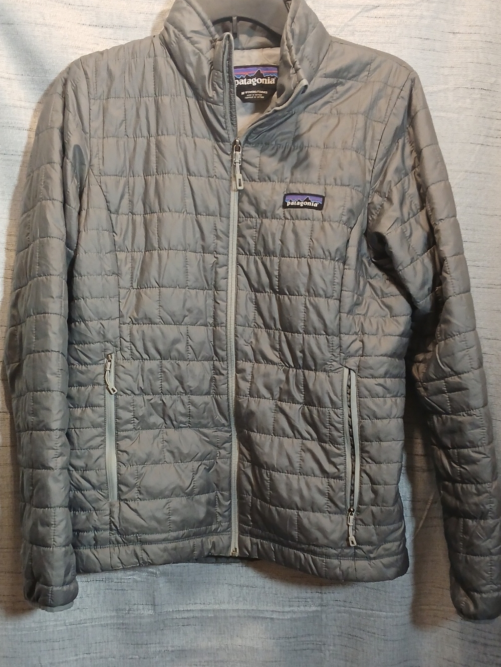 Patagonia Women’s Quilted Puffer Jacket - Light Gray SzM